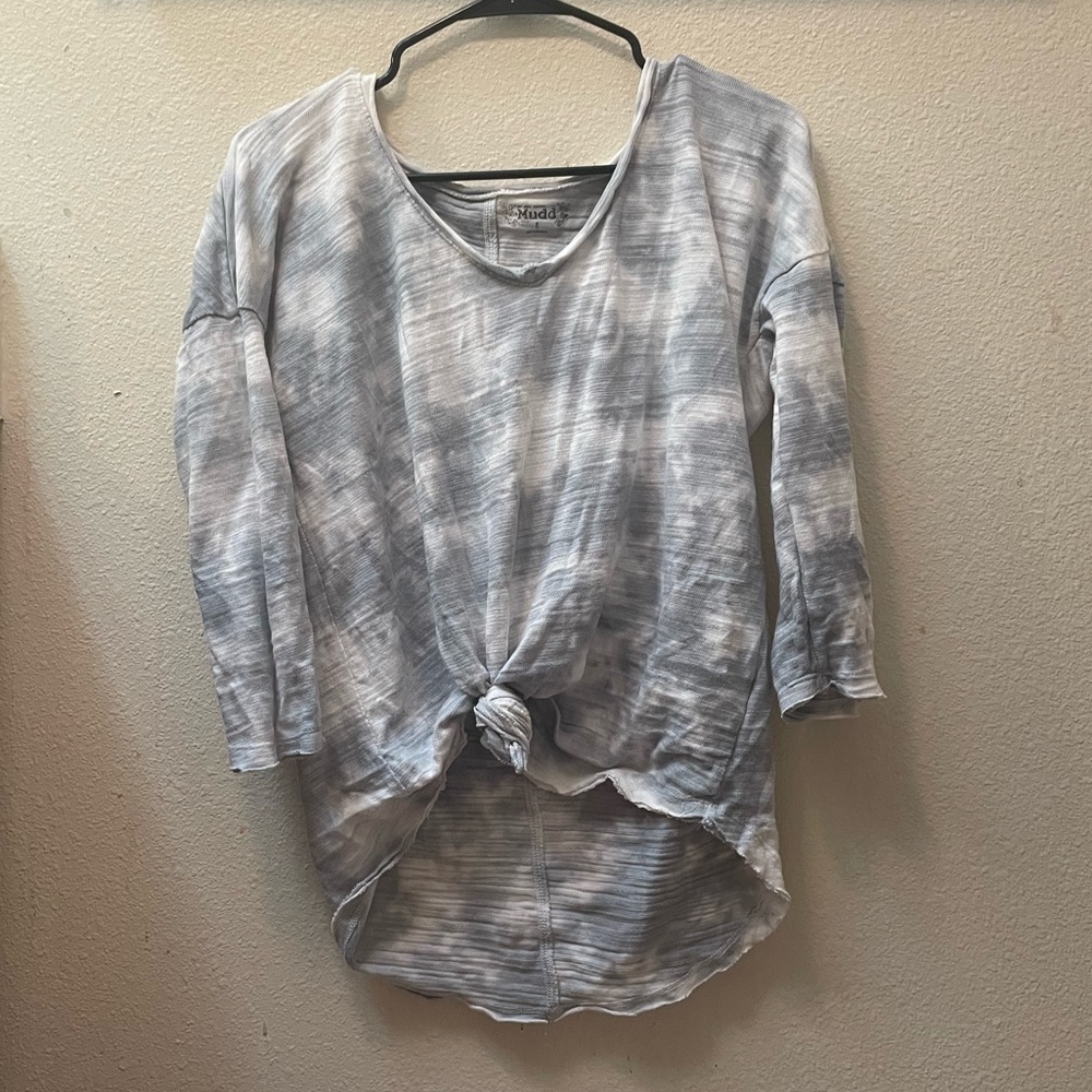 Small, Mudd shirt.